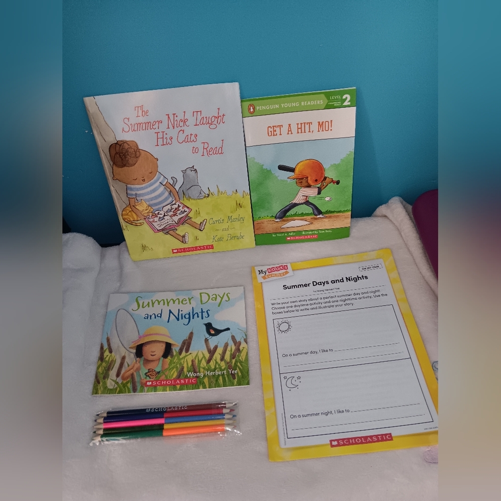 Scholastic Reading Level 2 Lot of 3 NWOT